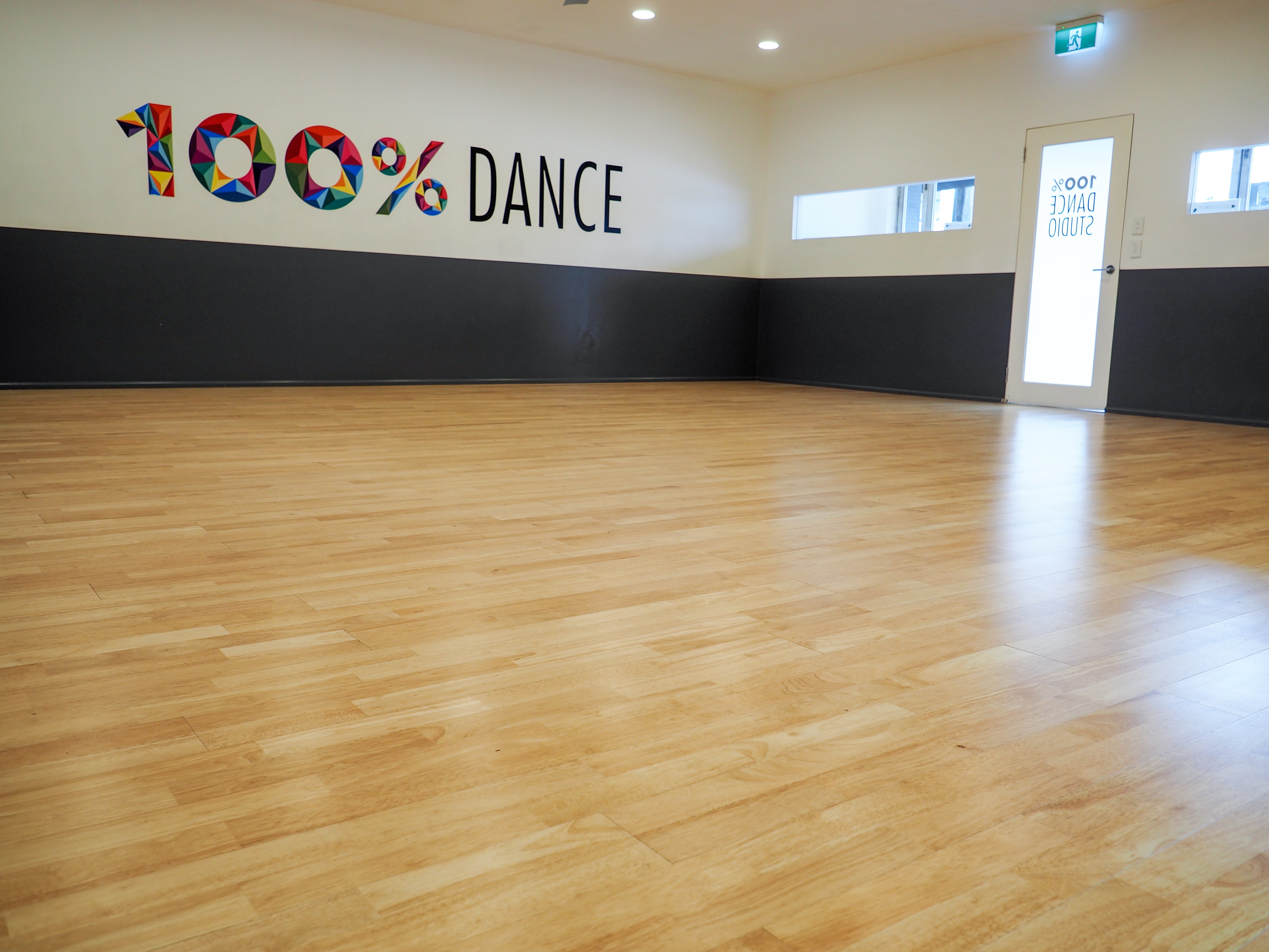 Our Studio | 100% Dance